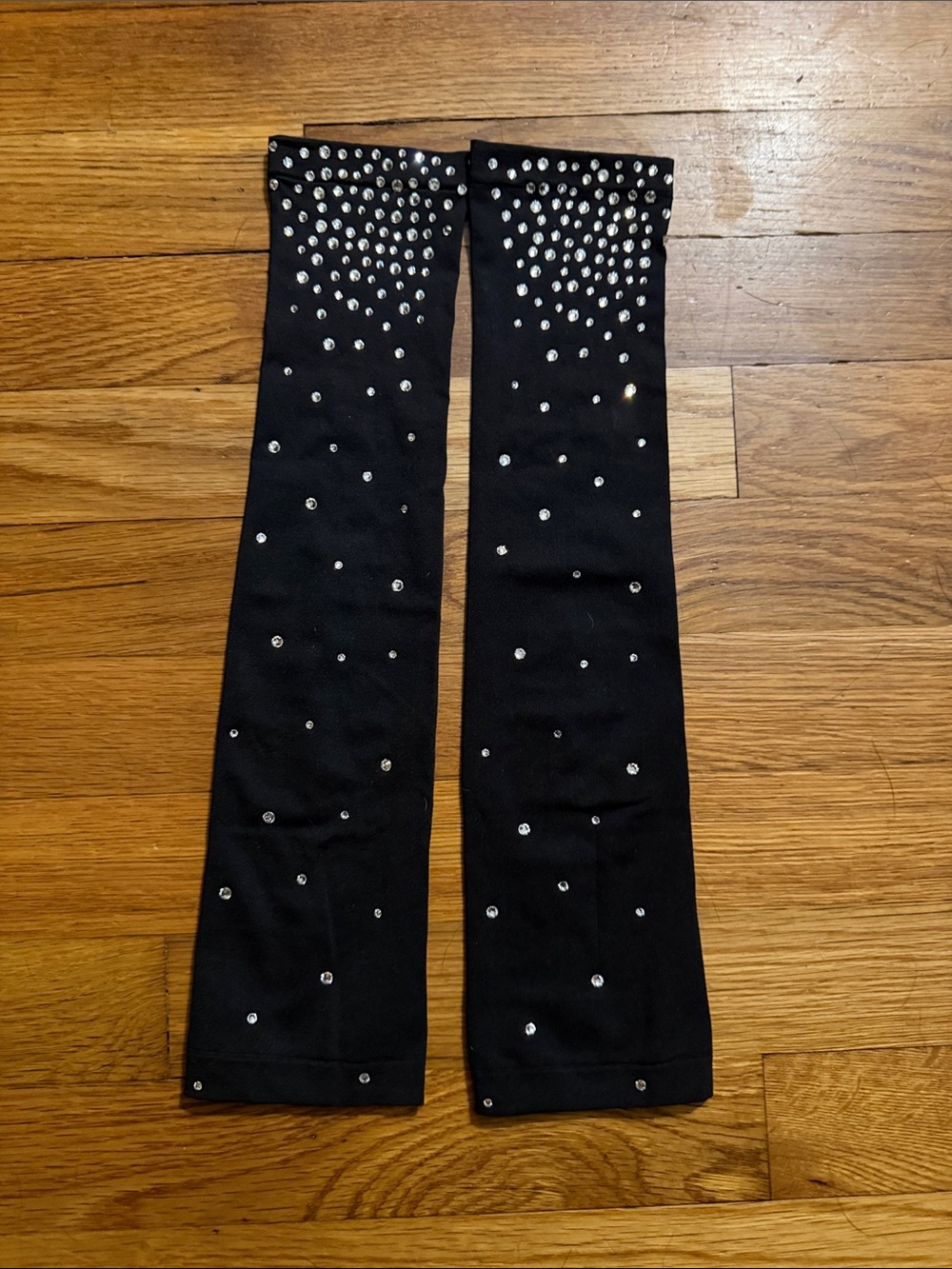 NWOT Wolford Fatal Sleeves black embellished with Swarovski crystals